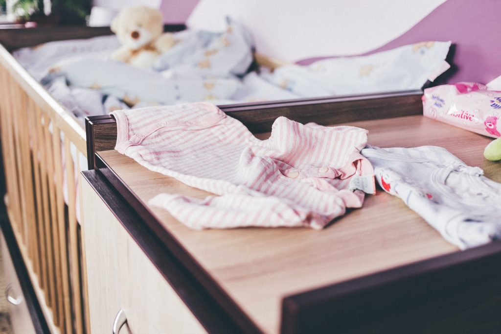 Baby Bear Bed Blue Change Child - freestocks-photos / Pixabay