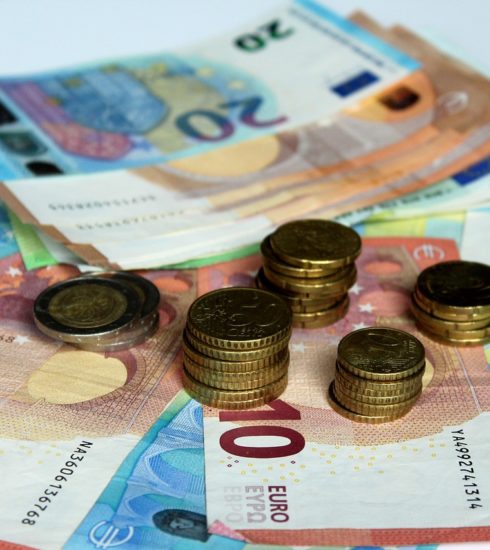 Euro Banknotes Coins Cents  - _Alicja_ / Pixabay